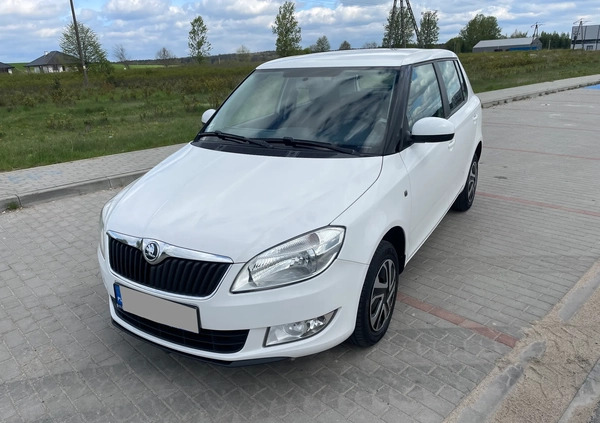 Skoda Fabia cena 18900 przebieg: 211000, rok produkcji 2014 z Nidzica małe 254
